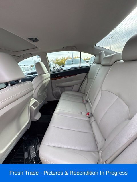 Used 2012 Subaru Legacy 2.5i Limited AWD/4WD image 18