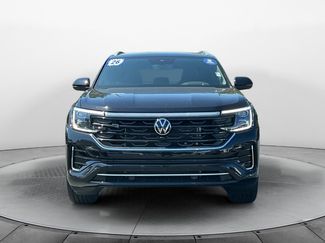 Certified 2026 Volkswagen Atlas Cross Sport SEL Premium R-Line AWD/4WD video 2