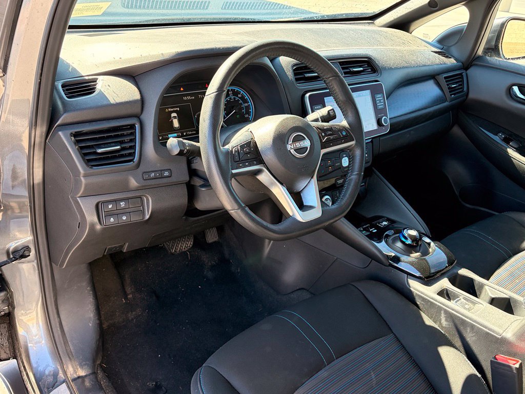 Used 2025 Nissan Leaf SV Plus FWD image 12