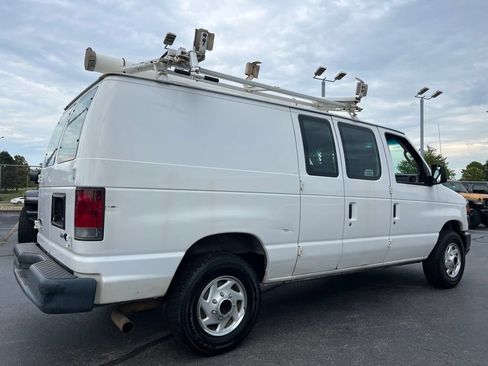 Used 2012 Ford E-250 and Econoline 250 w/ Commercial Cargo Van Pkg RWD image 27