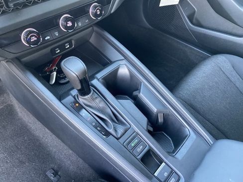 Used 2024 Honda Accord LX image 38