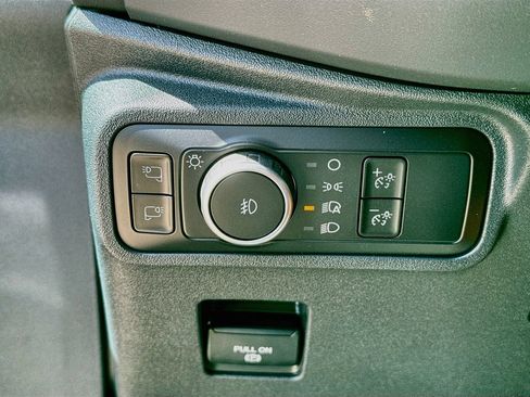 Used 2025 Ford Bronco Outer Banks AWD/4WD image 20