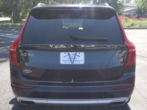 Used 2020 Volvo XC90 T5 Momentum AWD/4WD image 6
