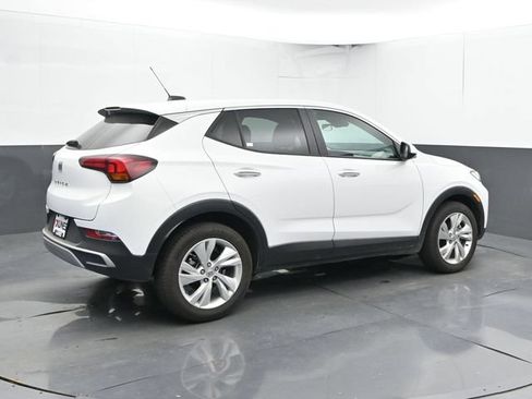 Used 2025 Buick Encore GX Preferred FWD image 2