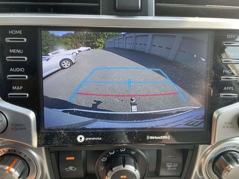 Used 2021 Toyota 4Runner SR5 RWD image 31