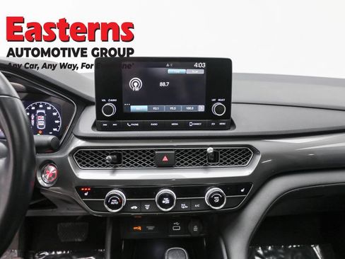 Used 2023 Acura Integra image 12