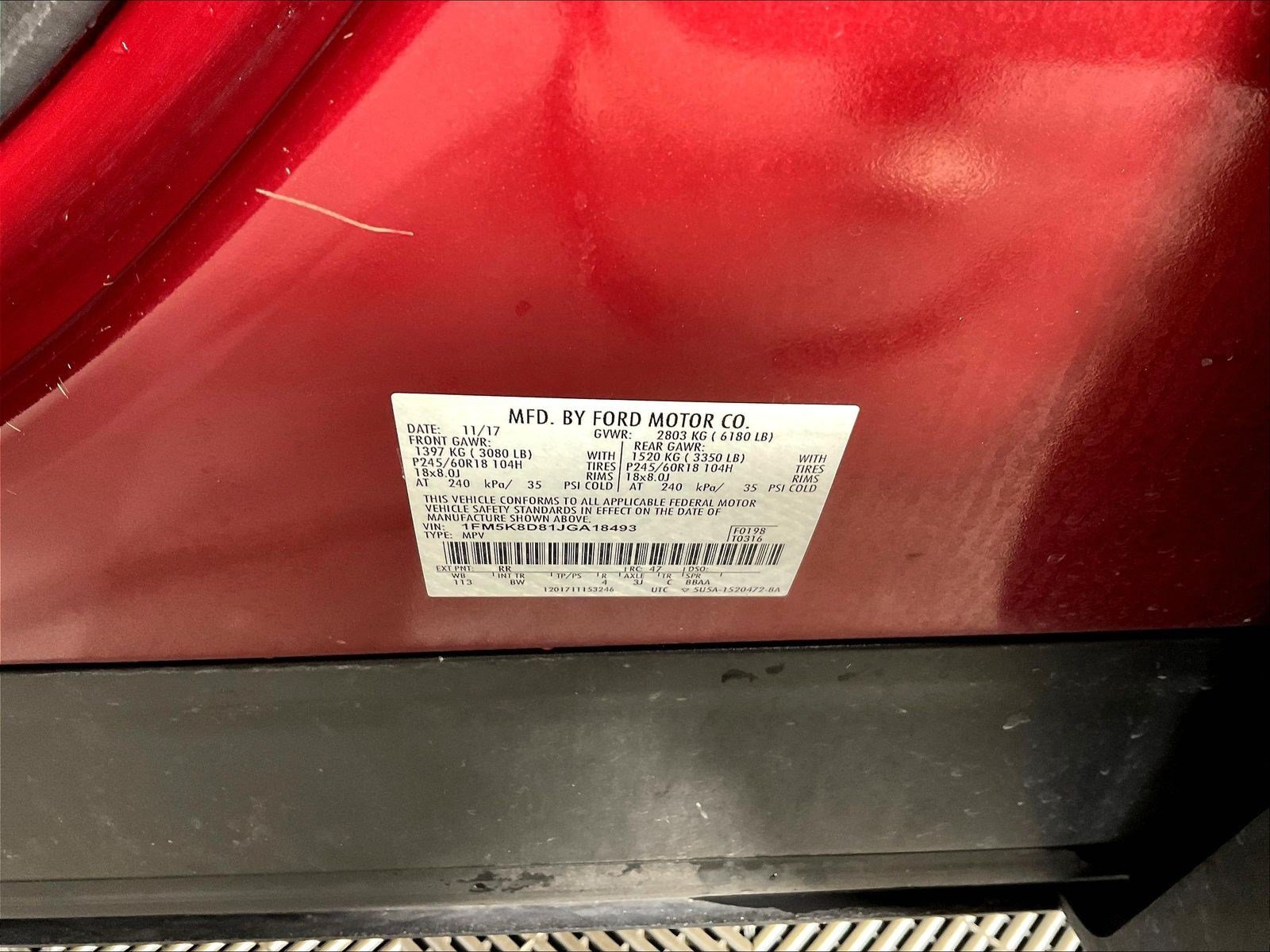 Used 2018 Ford Explorer XLT w/ Equipment Group 202A AWD/4WD image 19