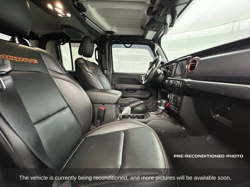 Used 2021 Jeep Gladiator Mojave image 15