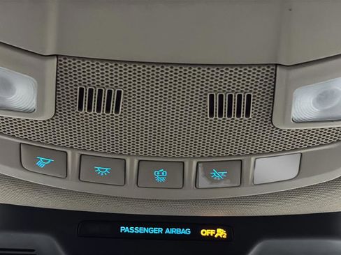 Used 2024 Ford Expedition Max XLT image 35