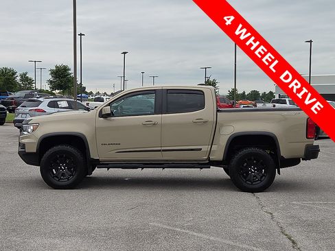 Used 2021 Chevrolet Colorado ZR2 w/ ZR2 Dusk Special Edition AWD/4WD image 3