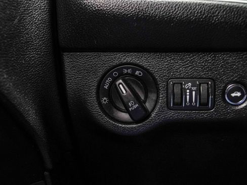 Used 2016 Dodge Challenger R/T Plus RWD image 32