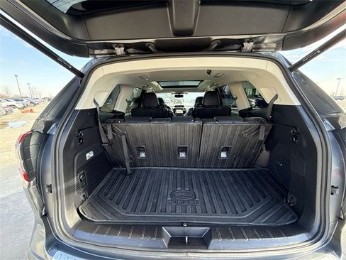 Certified 2022 Subaru Ascent Touring w/ Popular Package #2A image 25