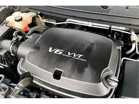 Used 2020 Chevrolet Colorado ZR2 image 29