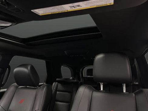 Used 2025 Dodge Durango R/T image 7