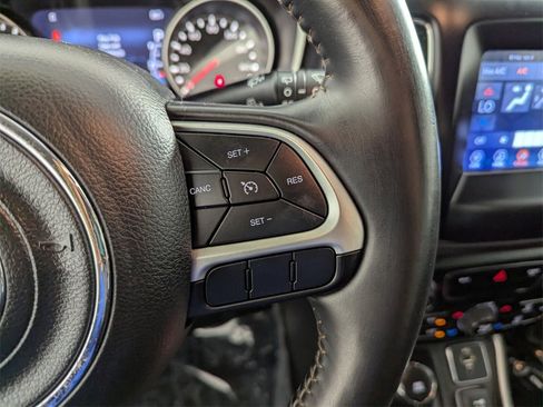 Certified 2018 Jeep Compass Latitude w/ Popular Equipment Group image 21