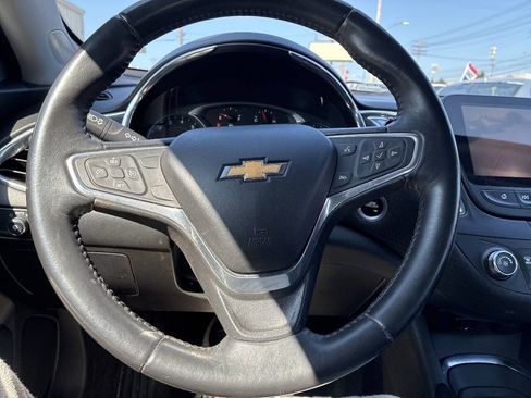 Used 2016 Chevrolet Malibu LT FWD image 22