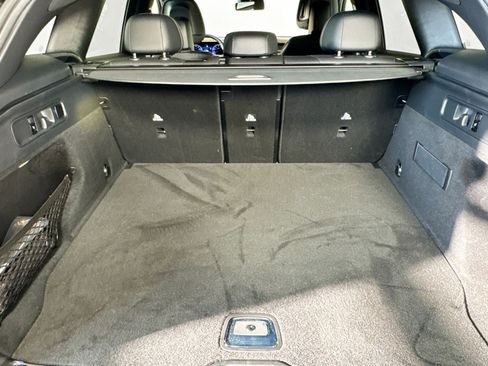 Certified 2025 Mercedes-Benz GLC 300 image 24