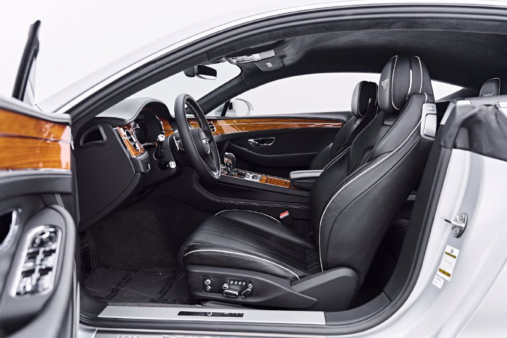Used 2020 Bentley Continental GT AWD/4WD image 34