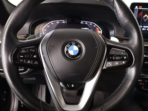 Used 2022 BMW 540i xDrive w/ Executive Package AWD/4WD image 3