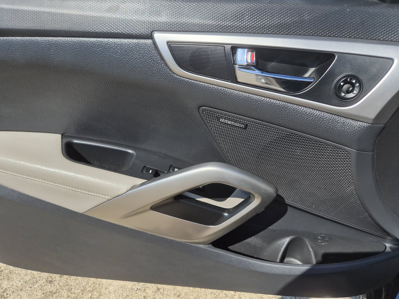 Used 2013 Hyundai Veloster w/ Style Pkg FWD image 14