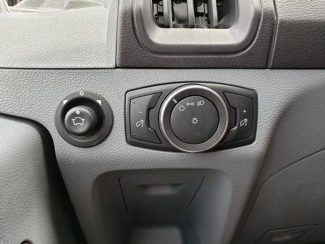 Used 2016 Ford Transit 150 130 Low Roof RWD image 18