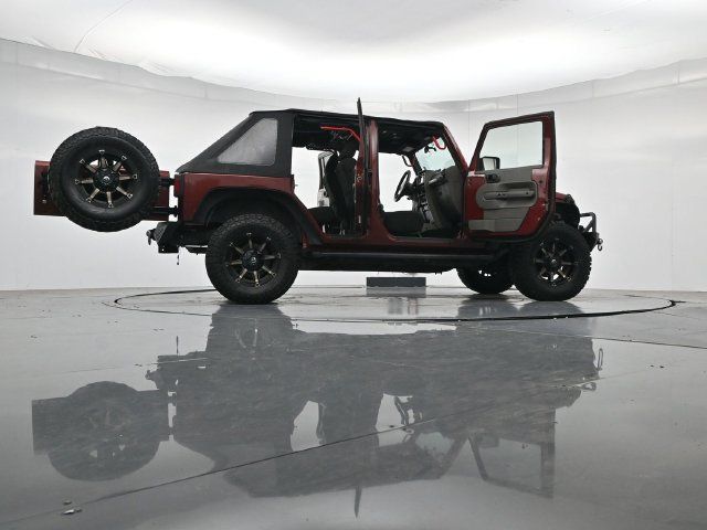 Used 2007 Jeep Wrangler Unlimited Sahara RWD image 53