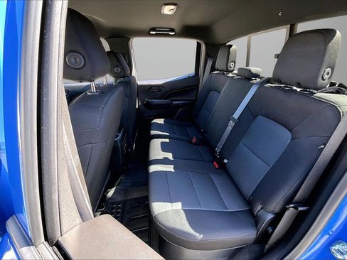 Used 2025 Chevrolet Colorado Trail Boss image 22