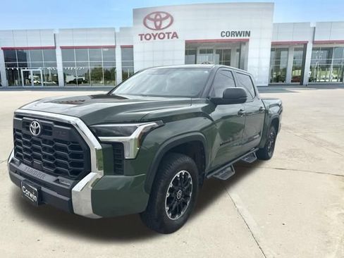 Used 2022 Toyota Tundra SR5 w/ TRD Off-Road Package AWD/4WD image 15