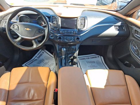 Used 2014 Chevrolet Impala LTZ FWD image 11