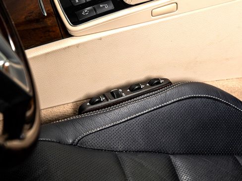 Used 2014 Mercedes-Benz E 350 Cabriolet image 21