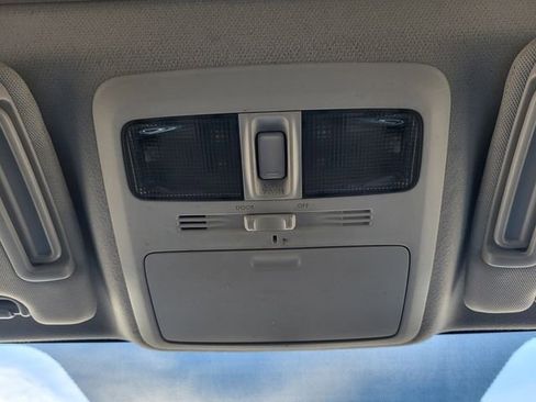 Used 2015 Subaru Forester 2.5i Premium w/ All-Weather Package image 26