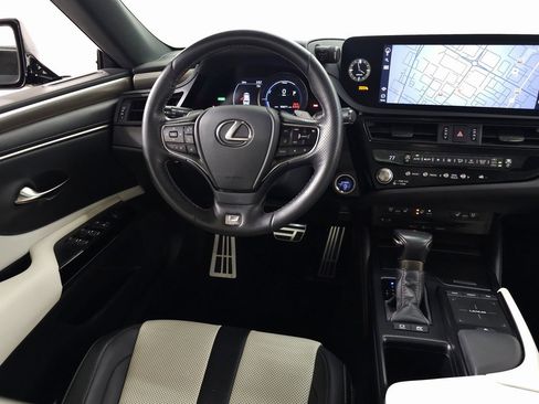 Used 2022 Lexus ES 300h F Sport w/ Accessory Package 2 image 22