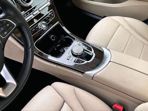 Certified 2018 Mercedes-Benz C 300 Sedan image 16