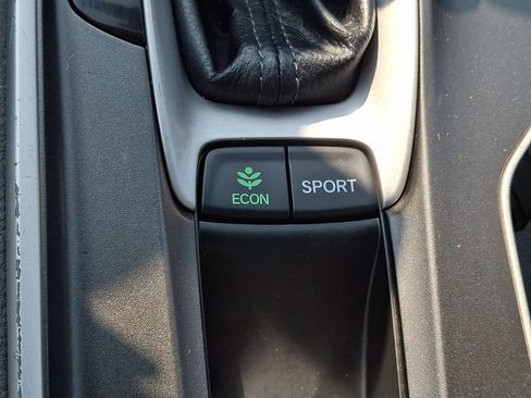 Used 2020 Honda Accord Sport image 24