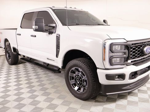 Used 2025 Ford F250 XL w/ STX Appearance Package image 1
