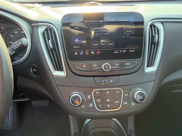 Used 2022 Chevrolet Malibu LT FWD image 27