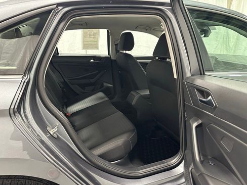 Used 2025 Volkswagen Jetta S image 46