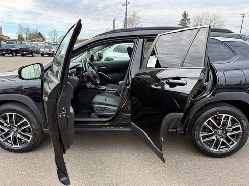 New 2026 Toyota Corolla Cross XLE AWD/4WD image 18