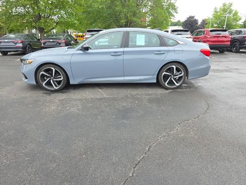 Used 2022 Honda Accord Sport image 4