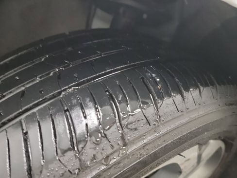 Used 2018 Honda Accord EX image 31