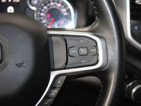 Used 2024 RAM 2500 Big Horn image 37