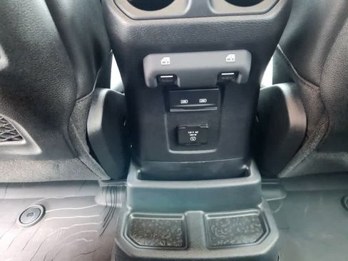 Used 2023 Jeep Wrangler Rubicon w/ Xtreme 35 Tire Package image 17