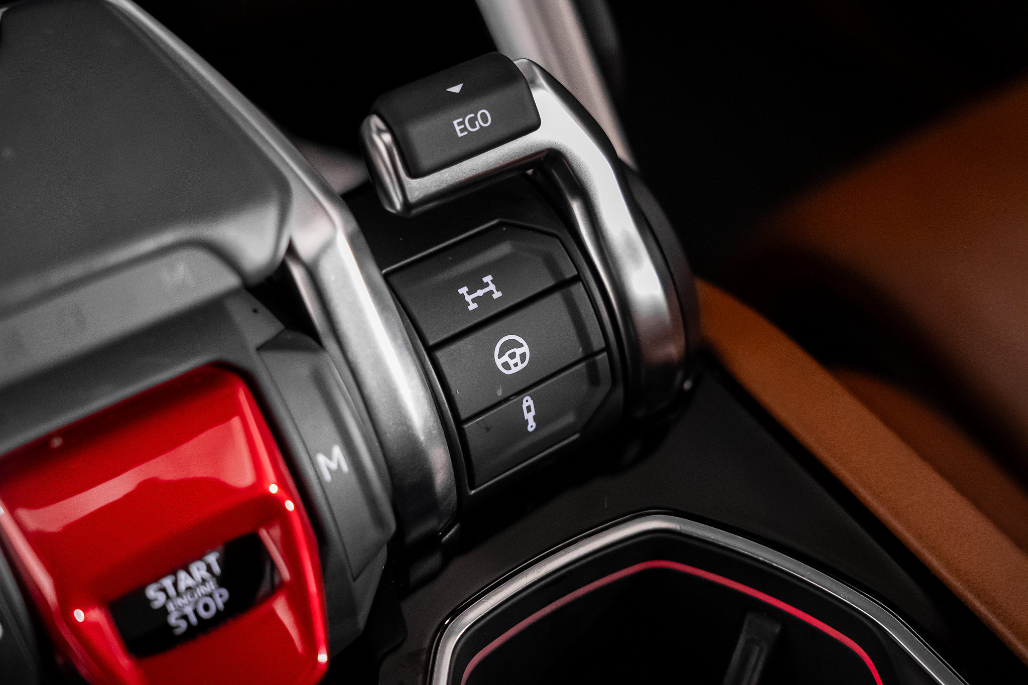 Used 2019 Lamborghini Urus AWD/4WD image 54