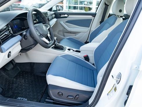 New 2026 Volkswagen Jetta SE image 17