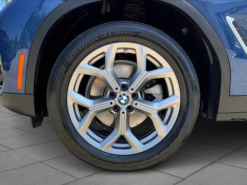 Used 2021 BMW X3 xDrive30i w/ Premium Package image 10