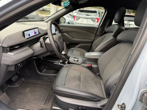 Used 2024 Ford Mustang Mach-E GT image 12