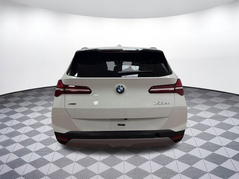 New 2026 BMW X3 xDrive30 image 9