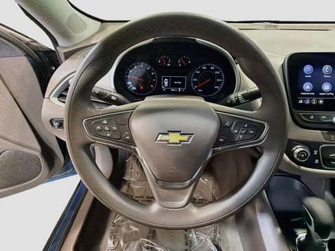 Used 2024 Chevrolet Malibu LS w/ Driver Confidence Package FWD image 13