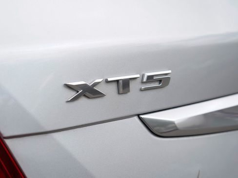 Used 2019 Cadillac XT5 Luxury AWD/4WD image 11