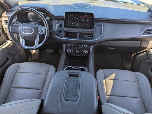 Used 2023 GMC Yukon SLT image 15